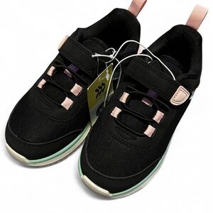 All in Motion Girls Sneakers NWT 13c